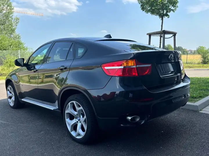 BMW X6 – Image 11
