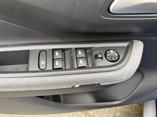 Opel Frontera – Image 6