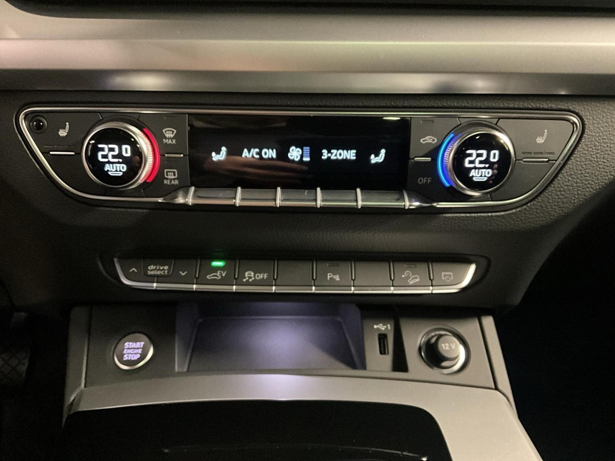 Audi Q5 – Image 13